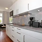 Haus Am Park 34 公寓 *