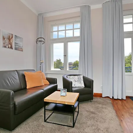 Apartment Haus Am Park 34 Kuehlungsborn