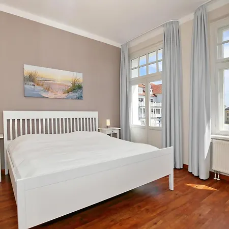 Haus Am Park 34 * Ostseebad Kühlungsborn